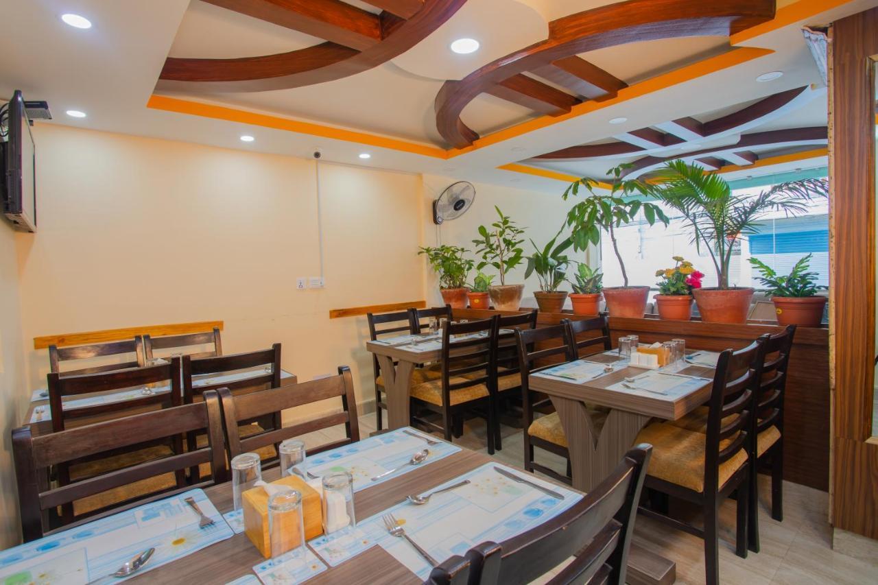Hotel Maheshwor Pashupatinath Bagian luar foto